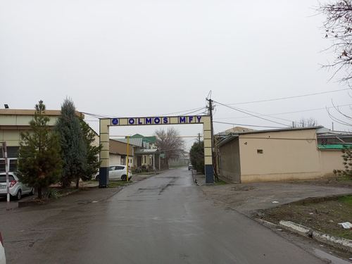 8-xonali uy, 300 m²