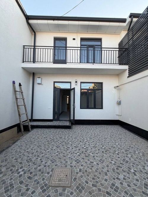 5-xonali uy, 100 m²