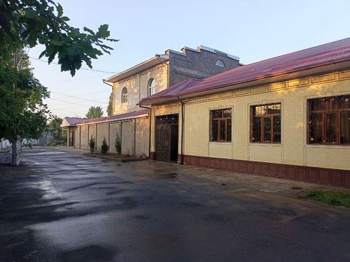 5-xonali uy, 420 m²