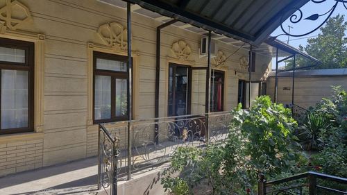 4-xonali uy, 400 m²