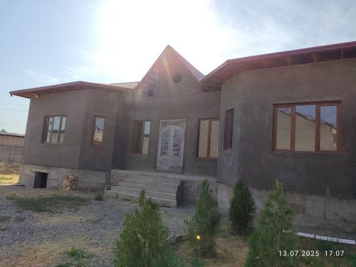 5-комнатный дом, 890 м²