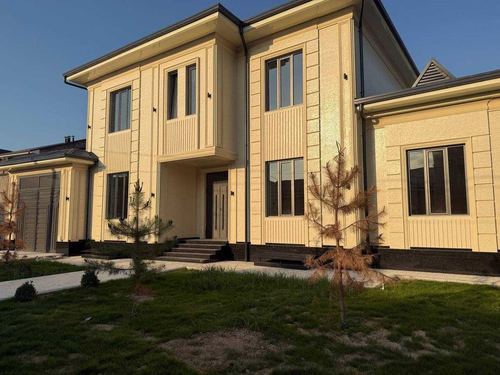 5-комнатный коттедж, 280 м²