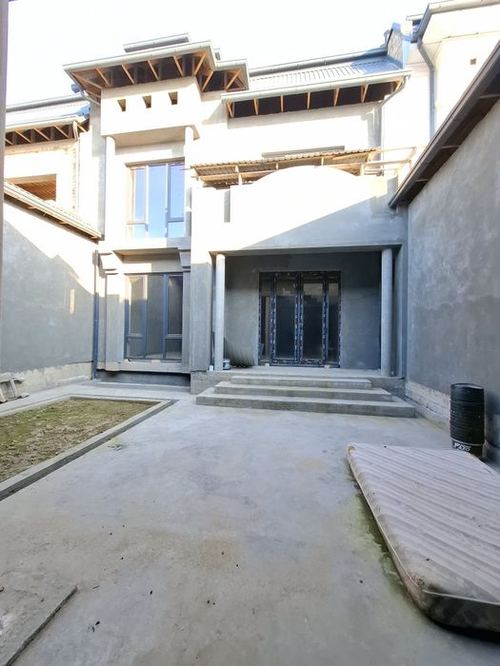5-комнатный коттедж, 240 м²