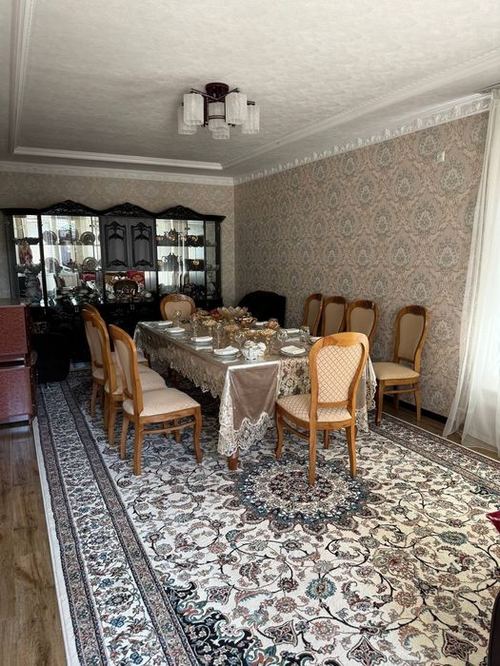 4-комнатный дом, 280 м²