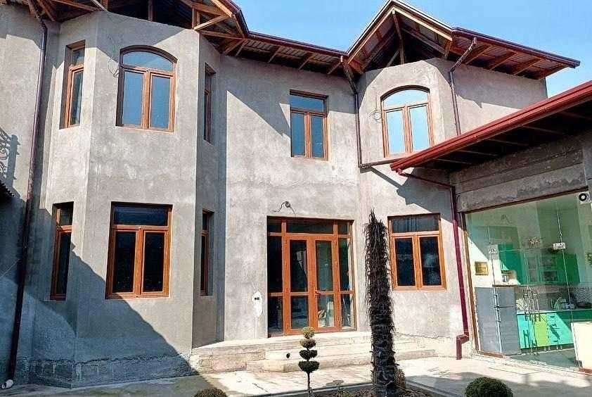 12-комнатный коттедж, 236 м², Ташкент, Яшнабадский район, на продажу