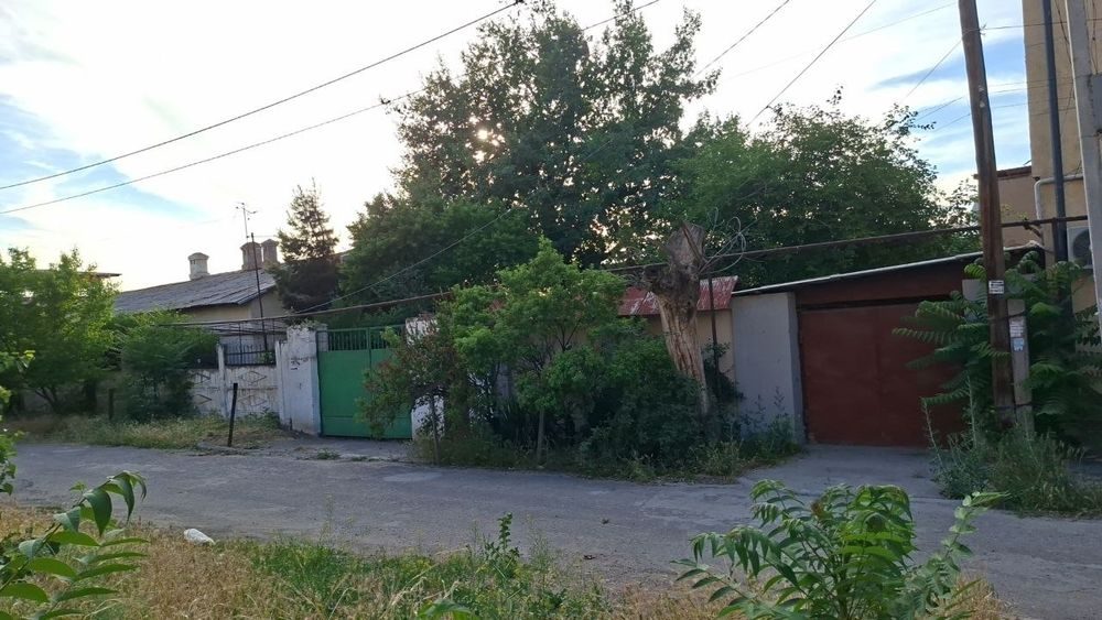 Продаётся земельный участок в Яшнабадском районе