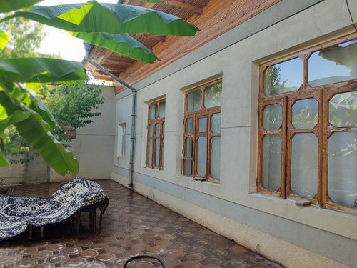 10-комнатный дом, 300 м²