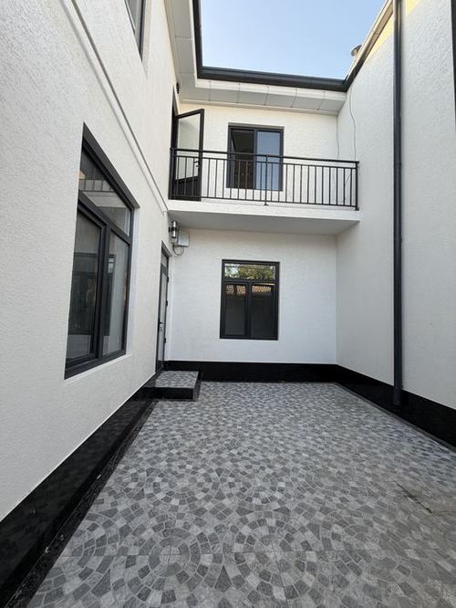 4-комнатный коттедж, 130 м²