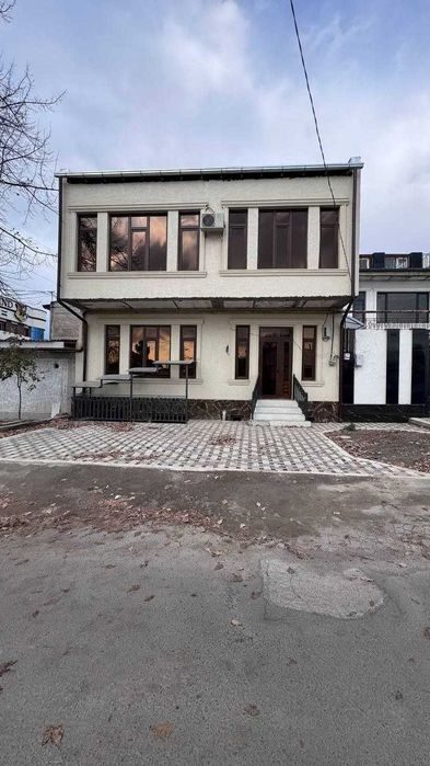 5-комнатный коттедж, 250 м², Ташкент, Яшнабадский район, на продажу