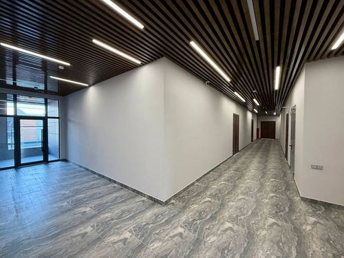 Продаётся целый этаж в The Business Park 1219 кв.м.