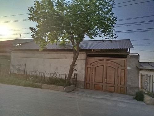 9-xonali uy, 4500 m²