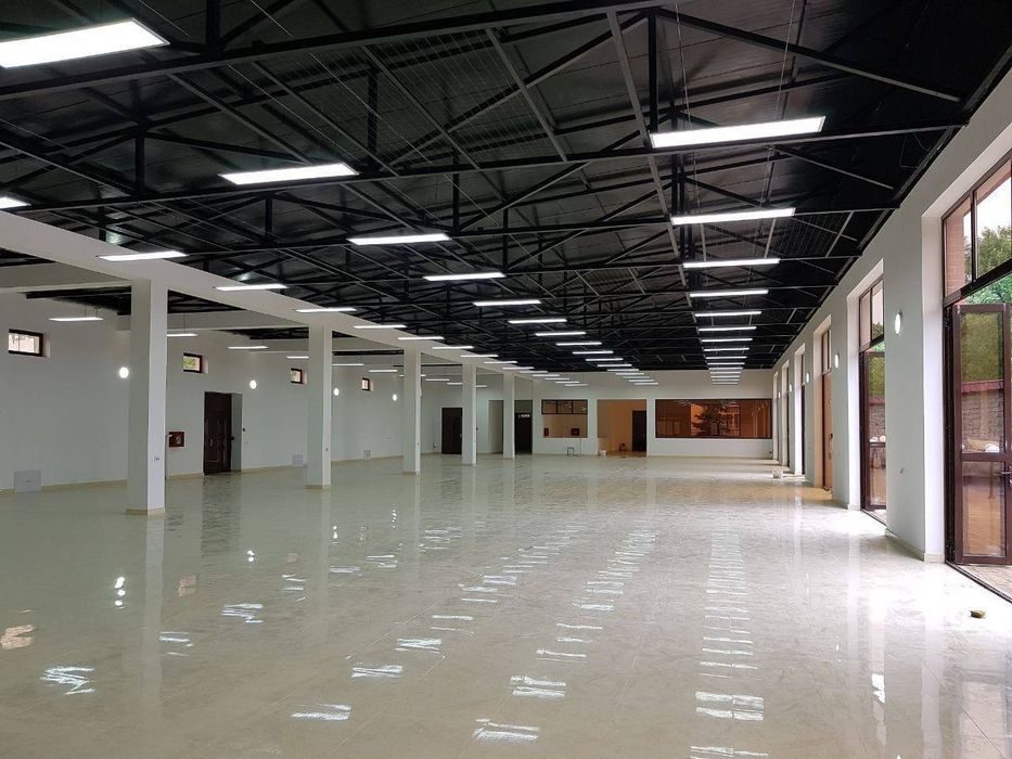 Продается нежилое помещение, ориентир: рынок Кадышева, 2300м²