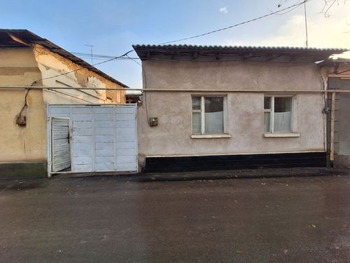 3-xonali uy, 230 m²