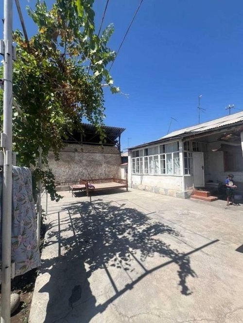 5-xonali uy, 200 m²