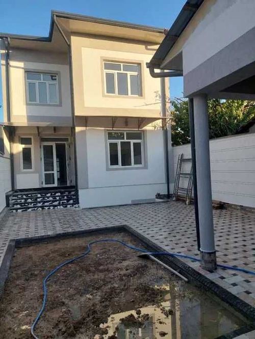 6-xonali uy, 250 m²