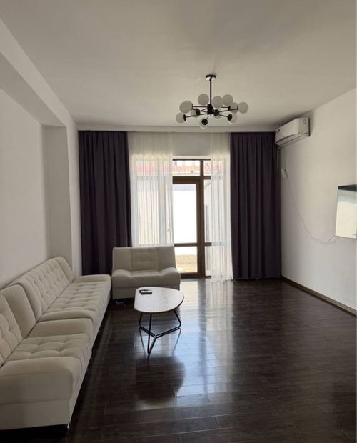6-xonali uy, 230 m²