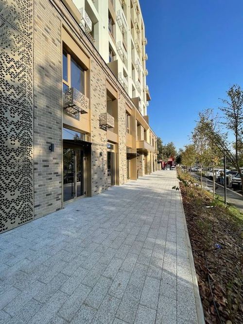 Офис   126м2. Ориентир: мост авиатор.