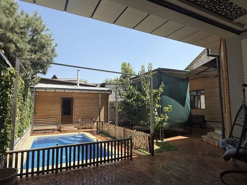 4-room house, 400 m²
