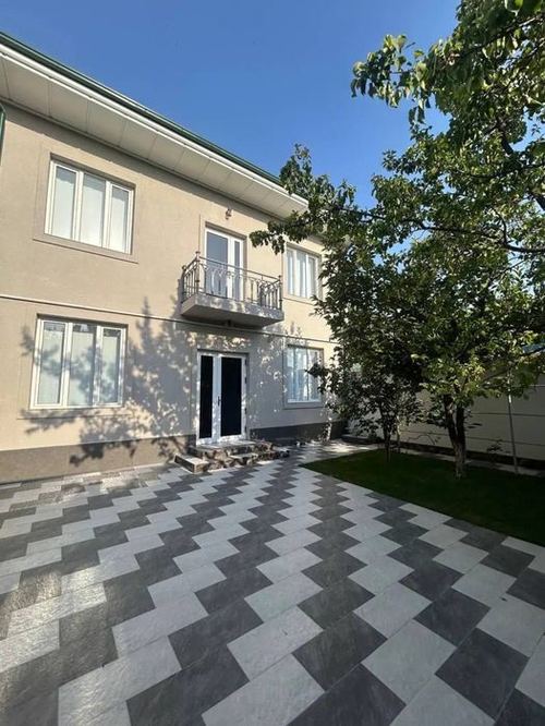 6-xonali uy, 350 m²