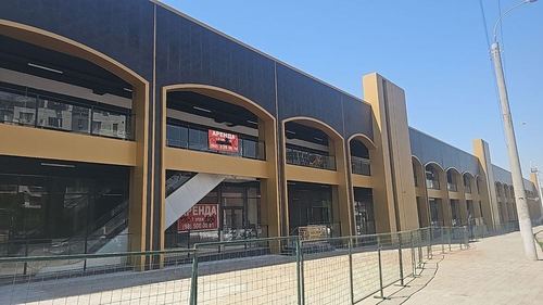 Сдаётся в аренду новое нежилое помещение-От Golden House