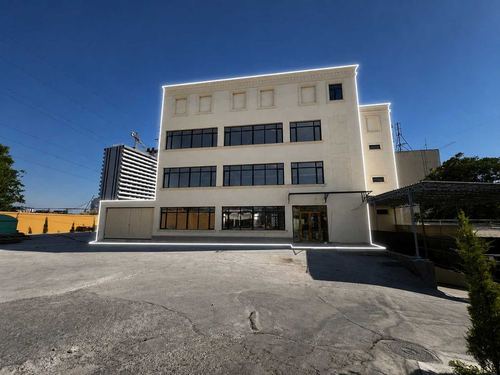 Отдельно стоящее здание 1 400 м² | Парковка 30 авто | Яшнабад