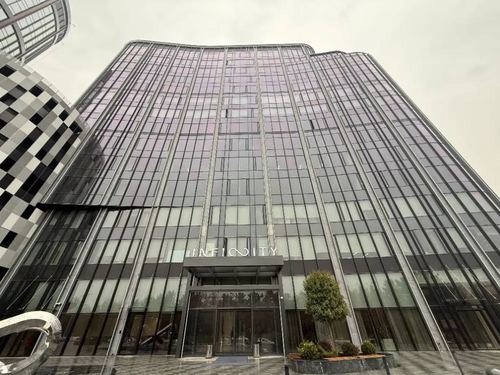 Премиальные офисы в Infinity Business Center