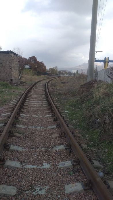 Прадажа земля с веткой