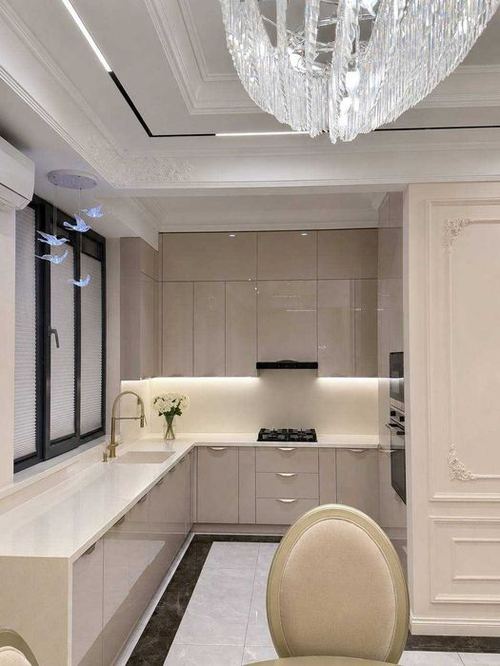 5-room apartment, 303 m²