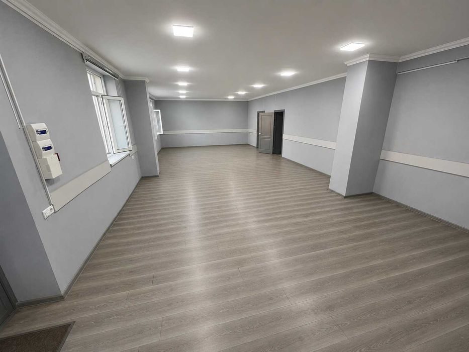 Сдаётся в аренду Офис 200 м² с парковкой | Тузель