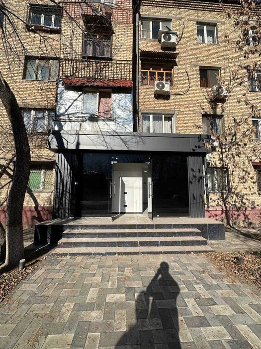 Сдаётся коммерческое помещение 40 м² на 1 линии — Лисунова Яшнабад