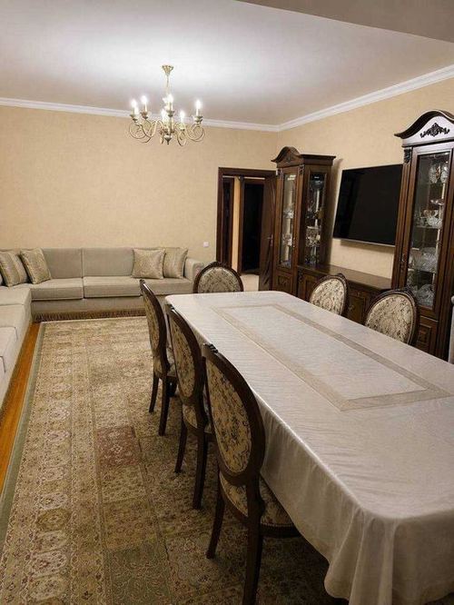 5-room apartment, 128 m²