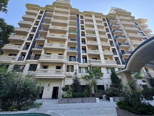 4-room apartment, 141 m²