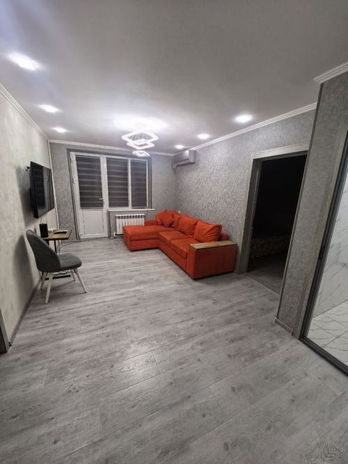 3-xonali kvartira, 75 m²