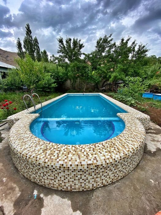 4-room dacha, 700 m², Tashkent, Chilanzar District, for sale