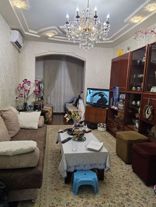 2-xonali kvartira, 42 m²