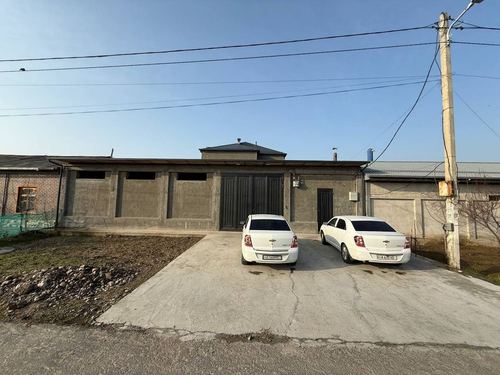 12-комнатный дом, 800 м²