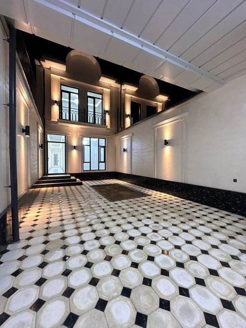 5-комнатный дом, 180 м²