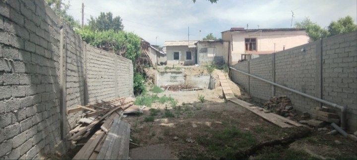 2-комнатный дом, 2.8 м², Ташкент, Чиланзарский район, на продажу