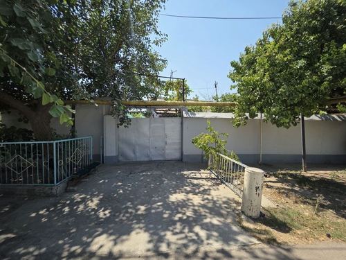5-комнатный дом, 200 м²