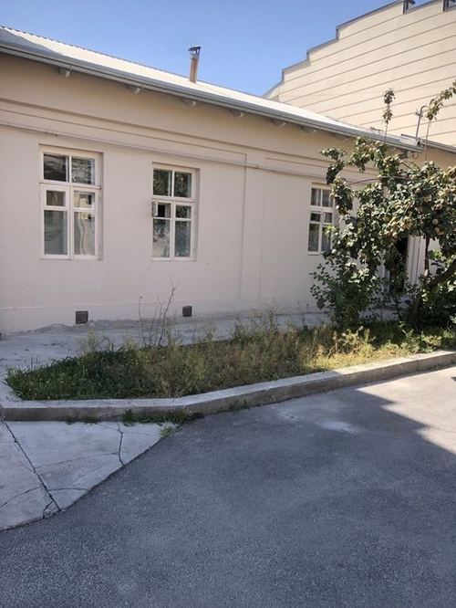 4-комнатный дом, 400 м²