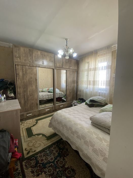 8-xonali kvartira, 70 m², Ходжикент, sotuvga