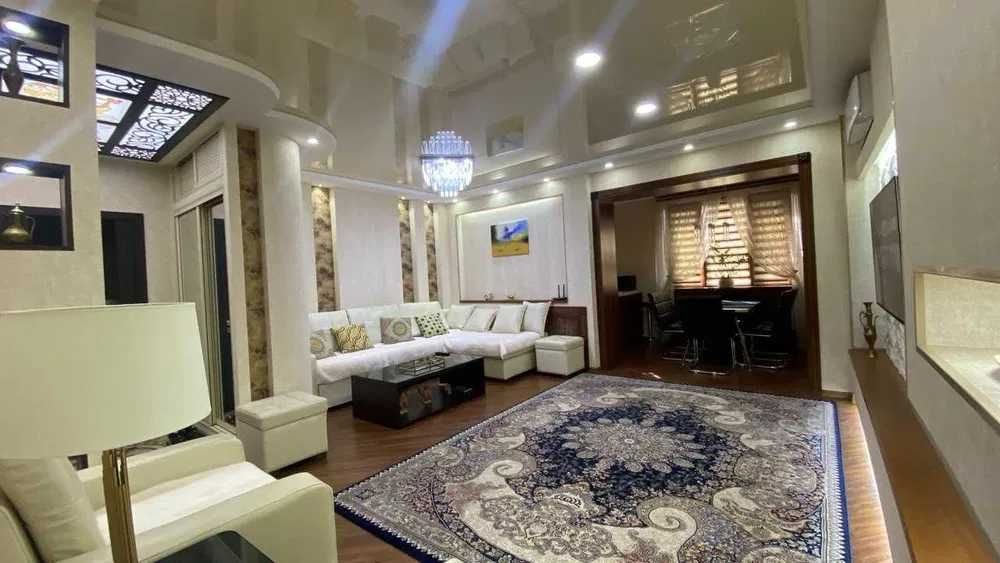 2-комнатная квартира, 55 м², Ташкент, Чиланзарский район, в аренду