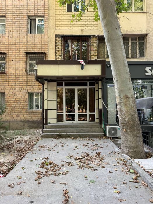 Ширин чорраха / 24 квартал / нежилое 60кв.м + паркинг срочно