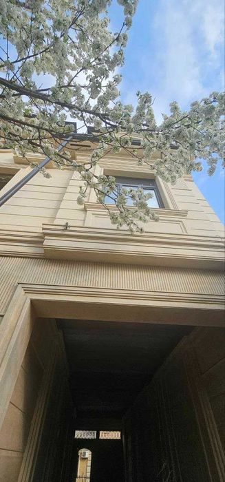 7-xonali uy, 350 m², Toshkent, Chilonzor tumani, sotuvga