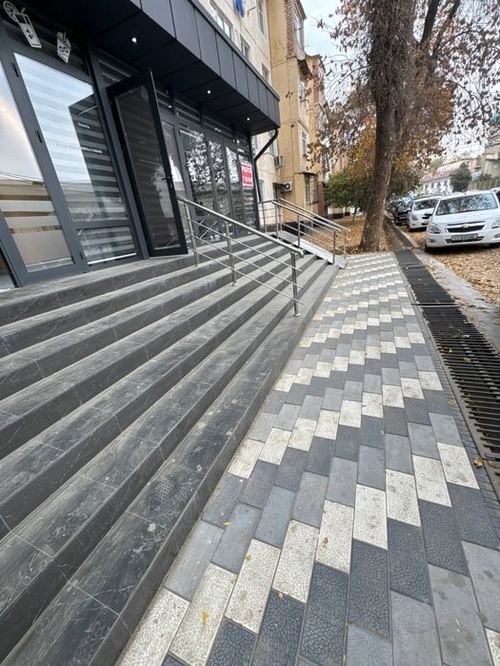 Nejiloy ofis sotiladi srochna arzon narxga