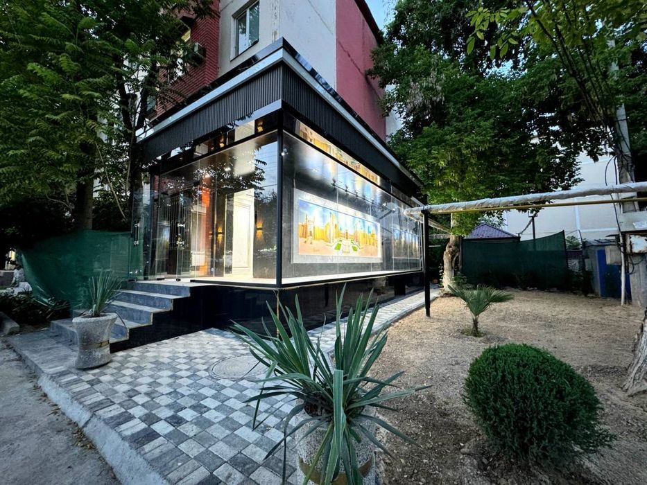 Продаю Своя Hi-Tech Office Чиланзар Ул.Чупонота Пионерский 75м2.