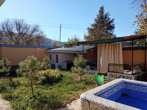3-room dacha, 100 m²