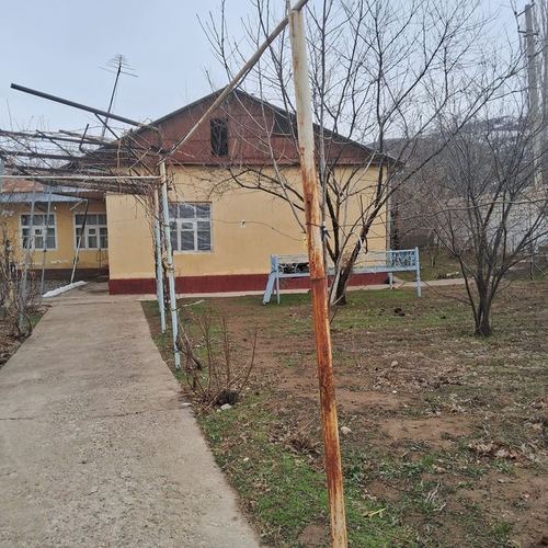 5-room house, 8 m²