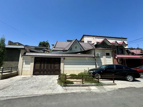 4-xonali uy, 2 m²