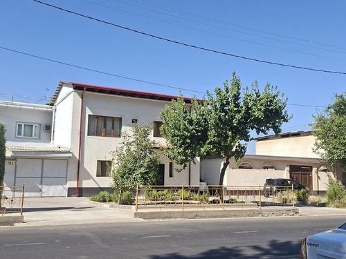7-xonali uy, 180 m²